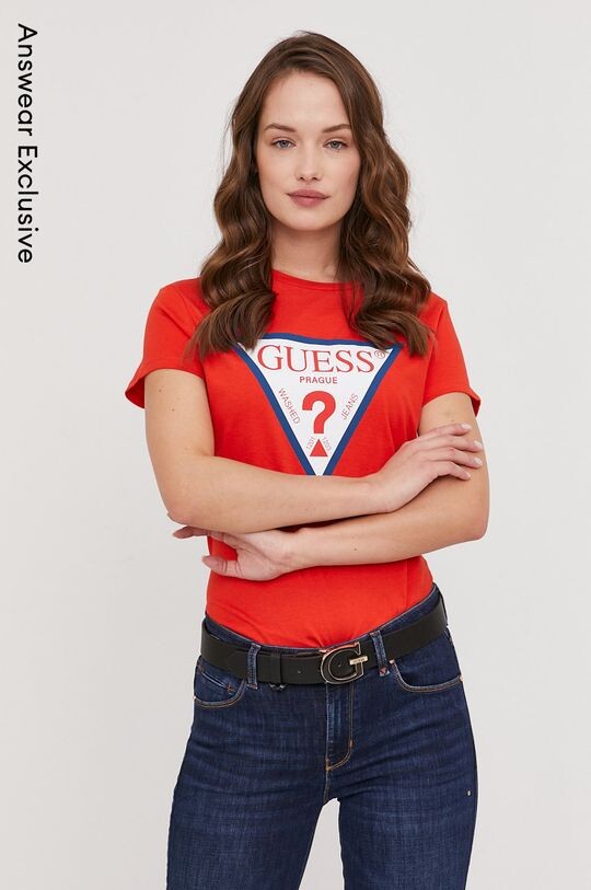 

Футболки Guess, красный