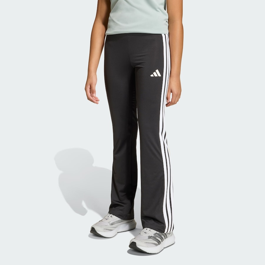 Расклешенные спортивные брюки ADIDAS SPORTSWEAR Train Essentials, черный — фото 2