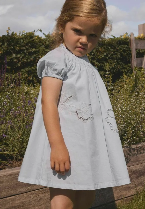 Дневное платье kleid из английской вышивки Lil' Atelier, Gray Dawn