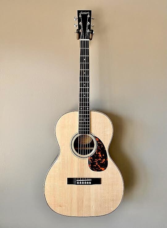

Акустическая гитара Larrivee OOO-44R Legacy Series Spruce and Rosewood EXTRAORDINARY TONE 2023