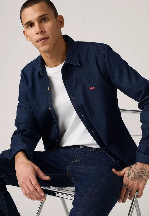 Футболка с батареей Levi'S, Mookie Dark Wash