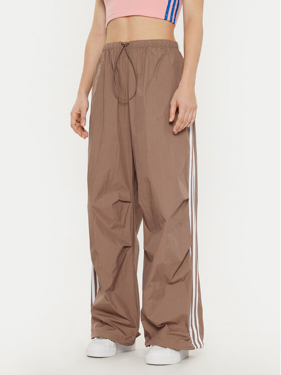 

Свободные спортивные штаны 3-Stripes JD3126 Adidas, бежевый