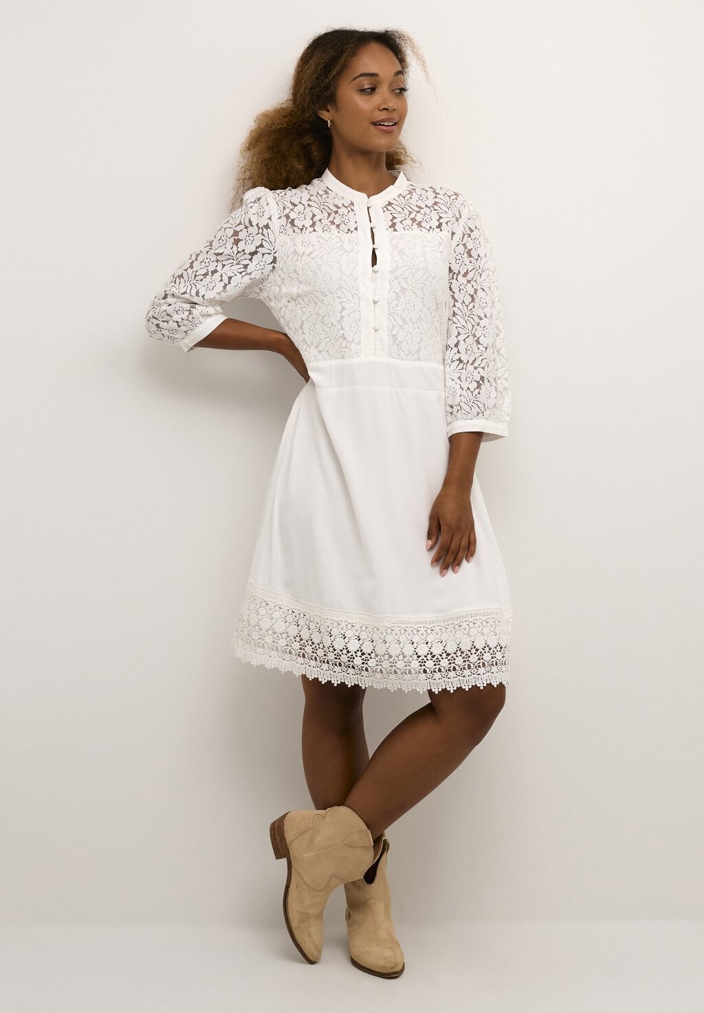 

Платье-рубашка Milla Kaspis 3/4 Cream, белоснежное