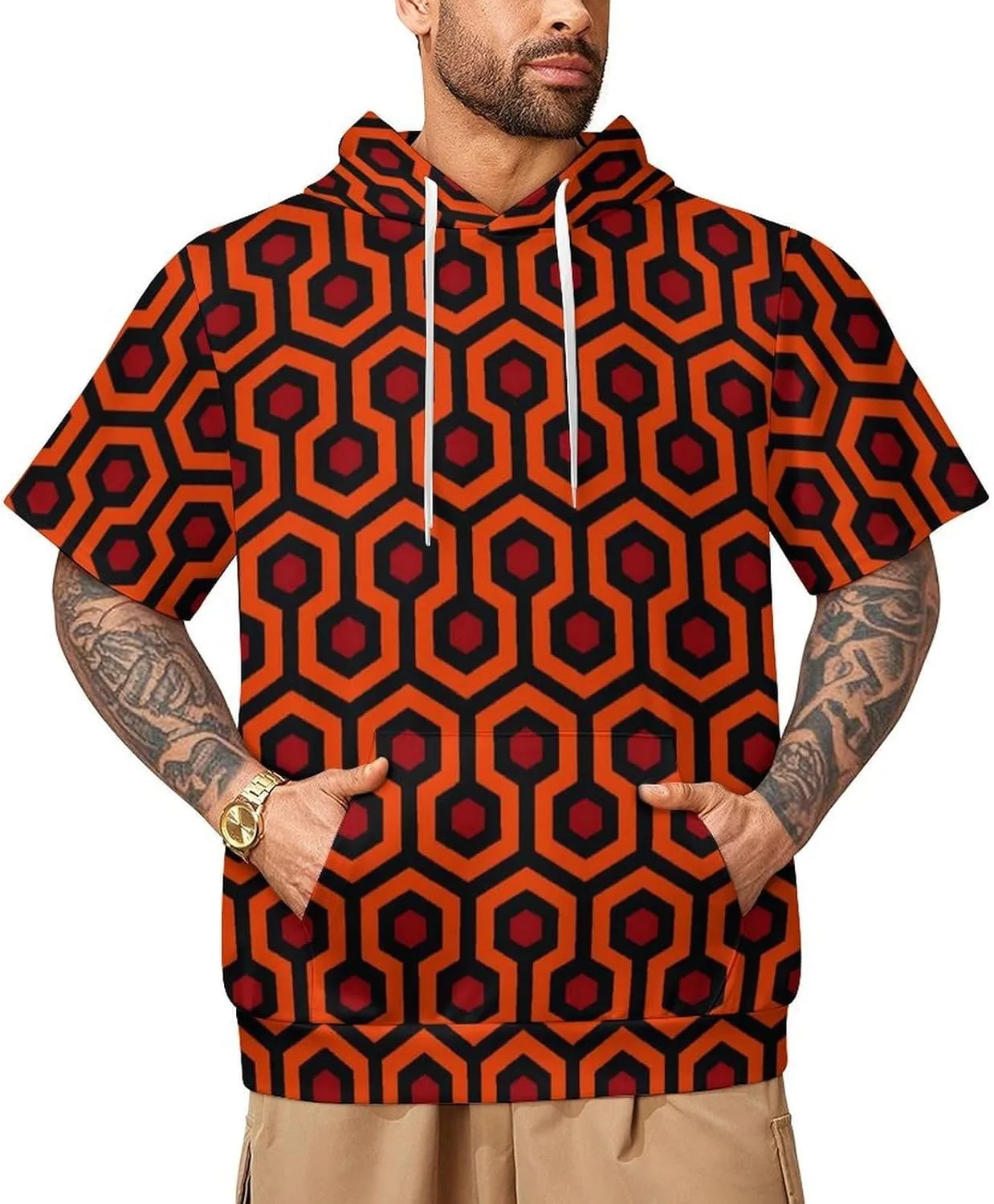 

Мужской стильный худи с капюшоном и карманами