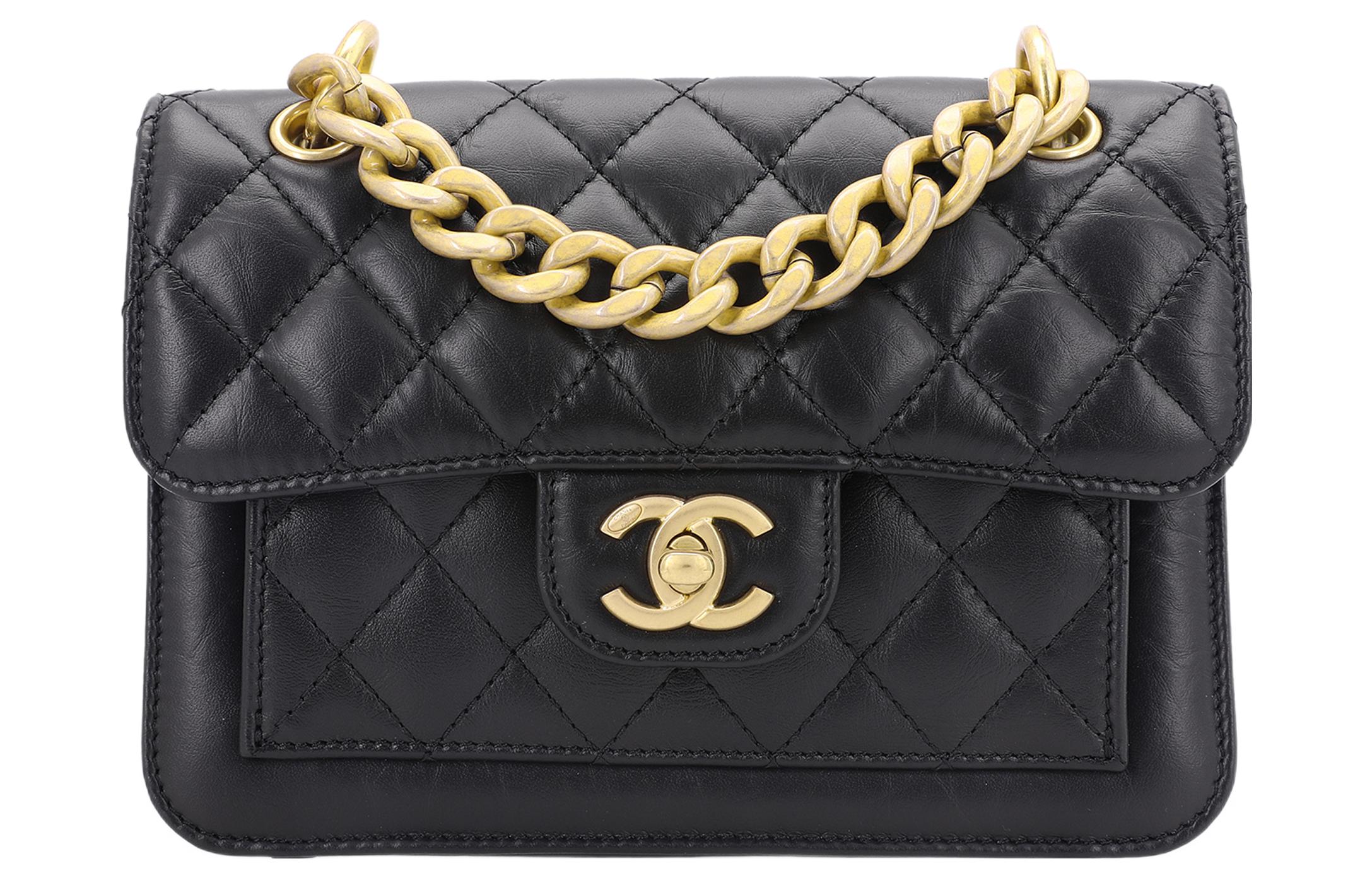 

Маленький кожаный мессенджер черный/золотой CHANEL