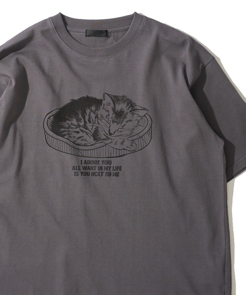 

Футболка с круглым вырезом и графическим принтом кошки ADPOSION, серый