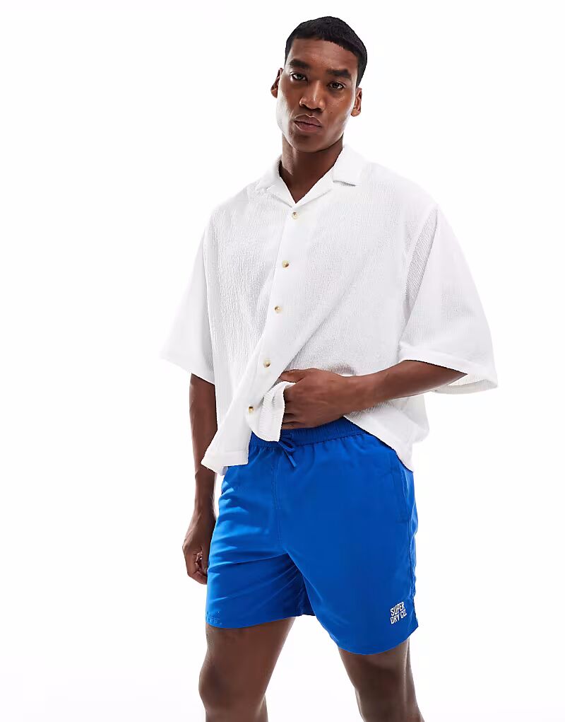

Плавки-шорты Superdry Essential в цвете Voltage Blue
