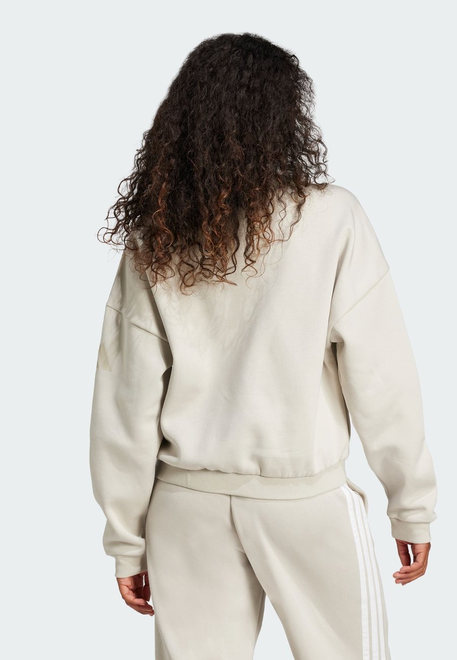 Толстовка Adidas Sportswear ESSENTIALS CONTEMPORARY BOMBER, Alumina/Beige — фото 2
