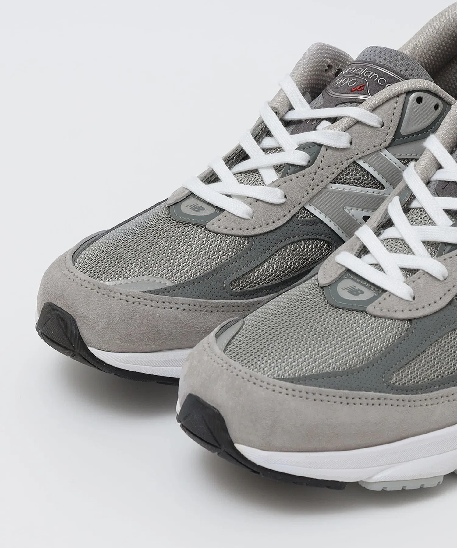 Мужские кроссовки New Balance M990 V6 серые — фото 3