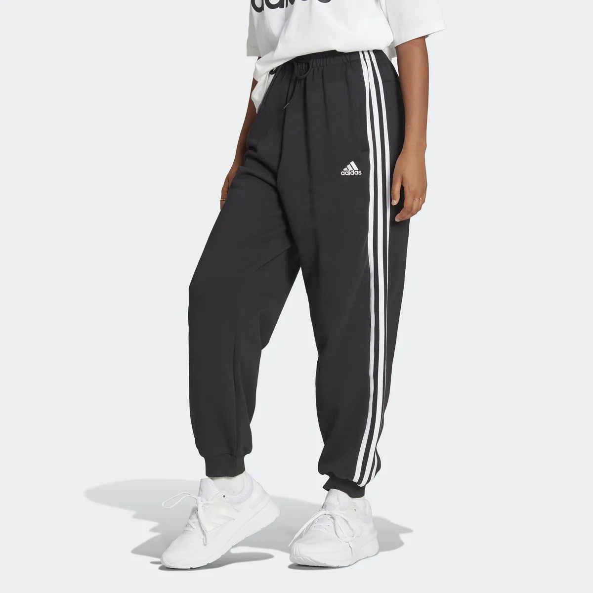 

Спортивные брюки Adidas Sportswear "W 3S FT LS PT" (1 шт.), белый