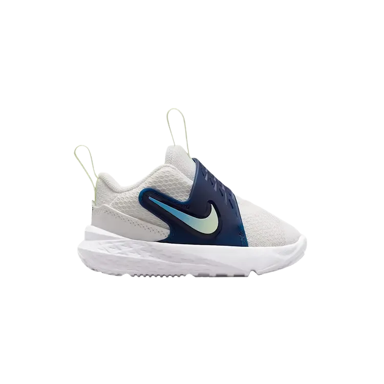 Кроссовки Nike Team Hustle D 12 TD 'Summit White'
