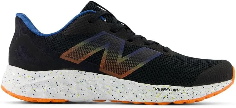 Кроссовки New Balance Unisex-Child Fresh Foam Arishi V4 с шнуровкой, черный/синий/оранжевый — фото 3