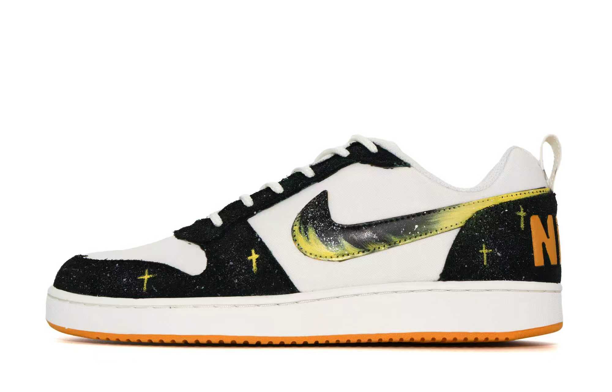 

Nike Водонепроницаемые амортизирующие низкие скейтбордные кроссовки для мужчин, черный с желтыми элементами, с покрытием территории суда