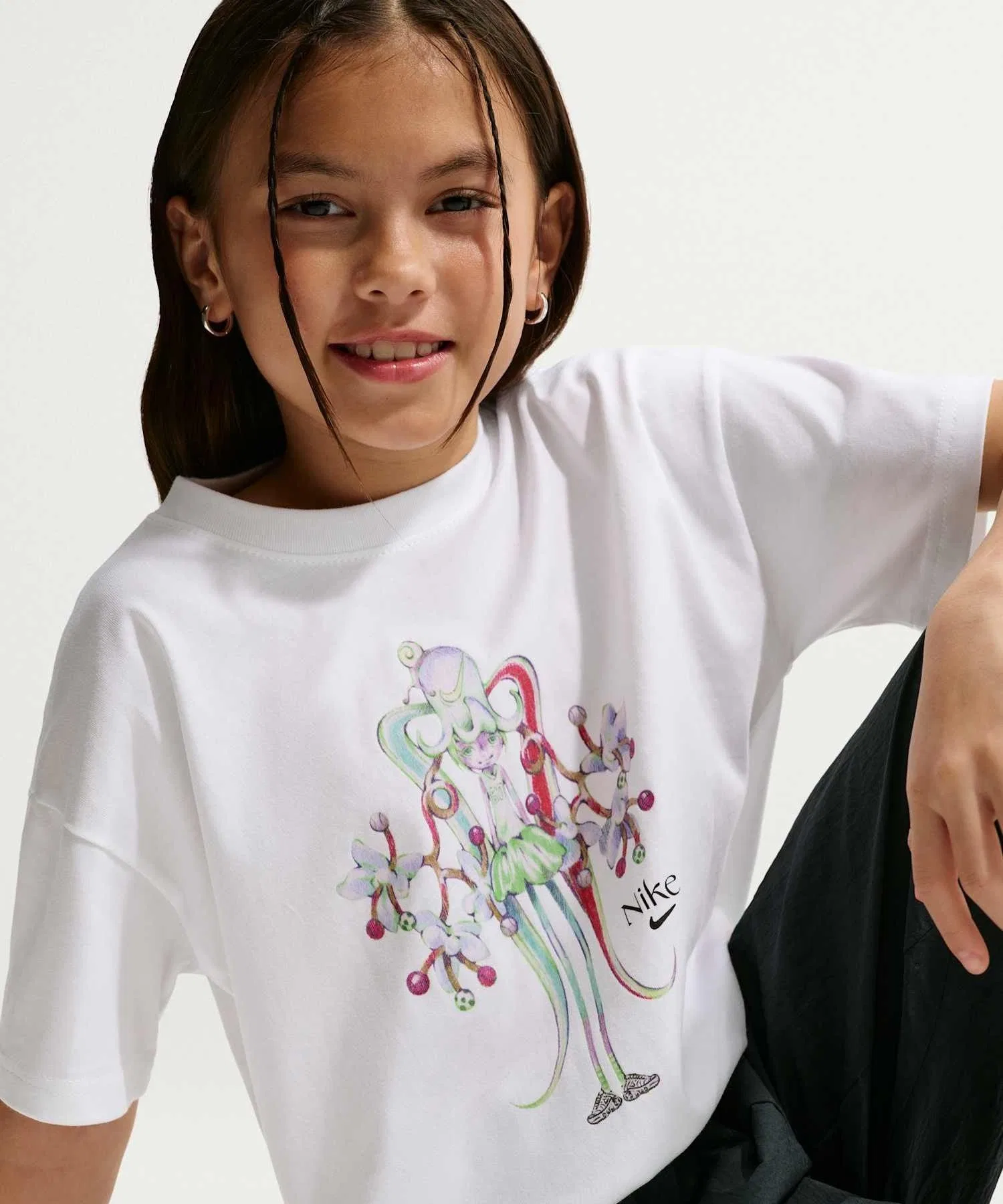 Детская футболка Nike Sportswear Big Kids' (Girls') T-Shirt II9804-100 — фото 3
