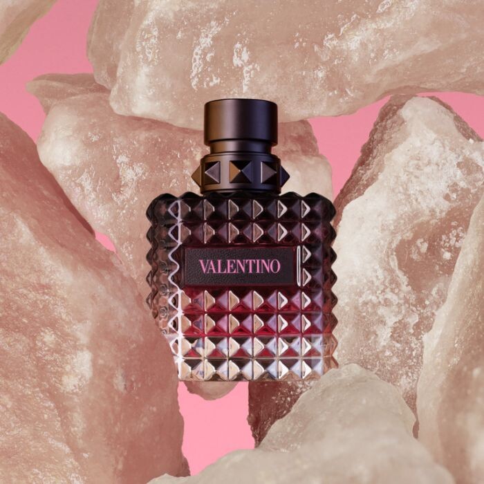 Туалетная вода унисекс Born In Roma Donna Intense Eau de Parfum Valentino, 50 — фото 3