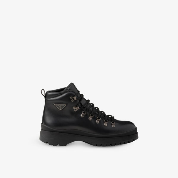 

Ботинки Brixxen из кожи с треугольными пластинами Prada, черный