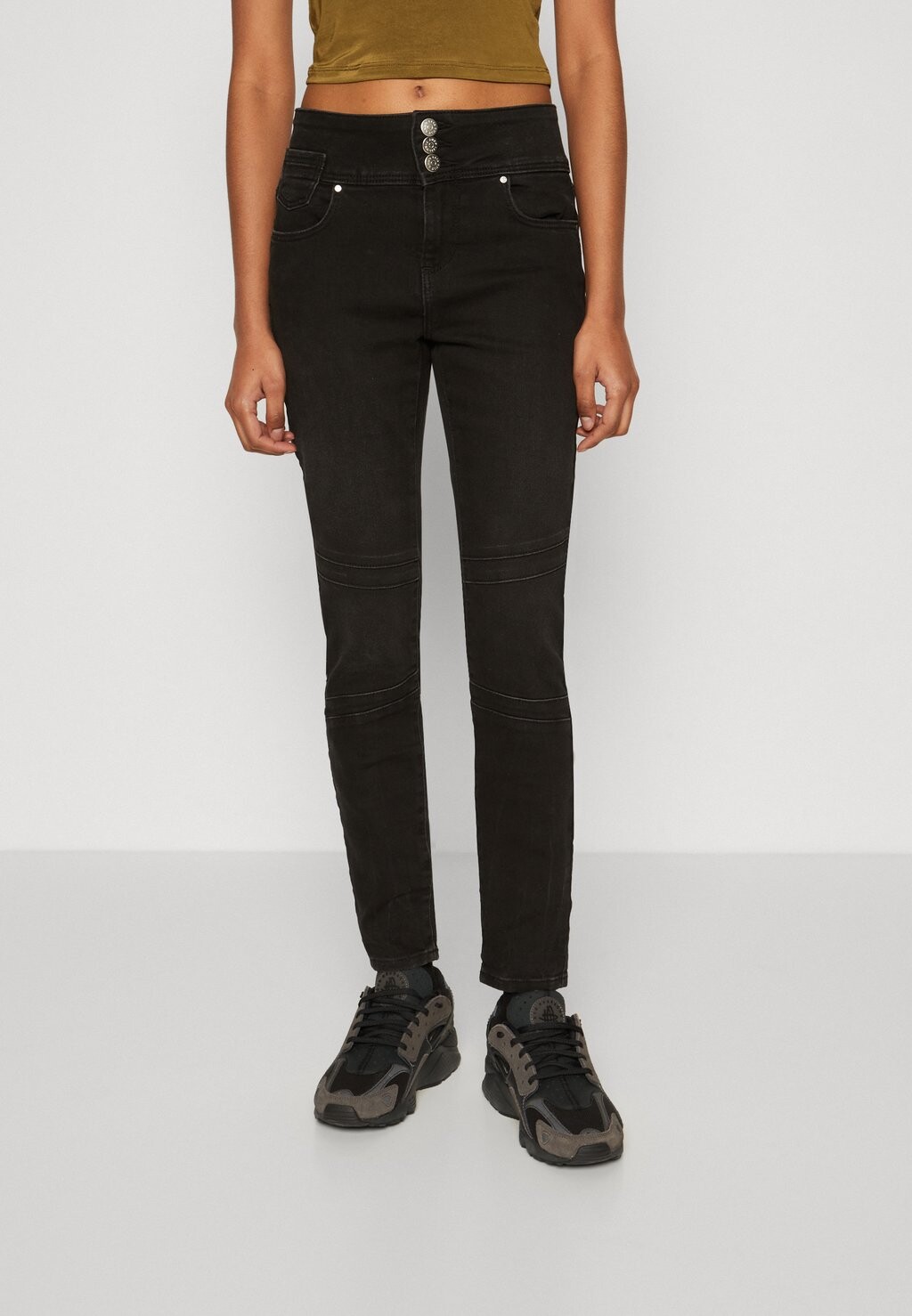 

Джинсы Skinny Fit Onldaisy Wide Waistband ONLY Petite, цвет black denim