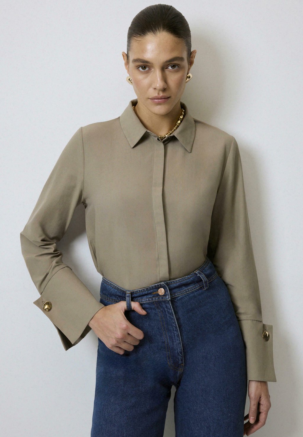 

Блузка на пуговицах WIDE CUFF BODY Touché Privé, хаки