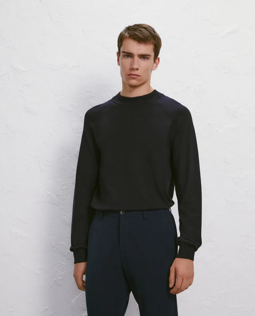 

Мужской свитер однотонной вязки Easy Wear, темно-синий