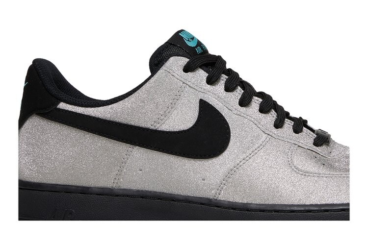 Кроссовки Nike Air Force 1 Low '07 LV8 'Diamond Quest', серебряный — фото 2