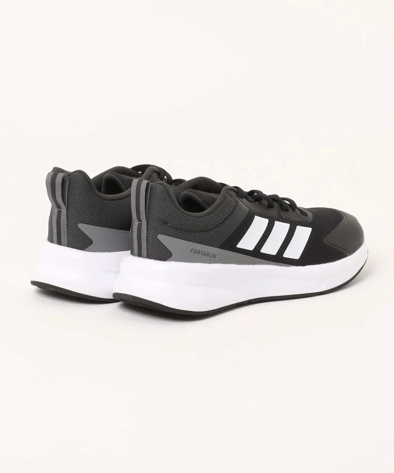 Кроссовки для детей adidas FortaRun 4.0 JQ5167 черные — фото 2