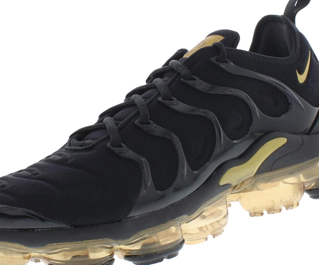 Мужские беговые кроссовки Nike Air Vapormax Plus, черный/золотой — фото 3