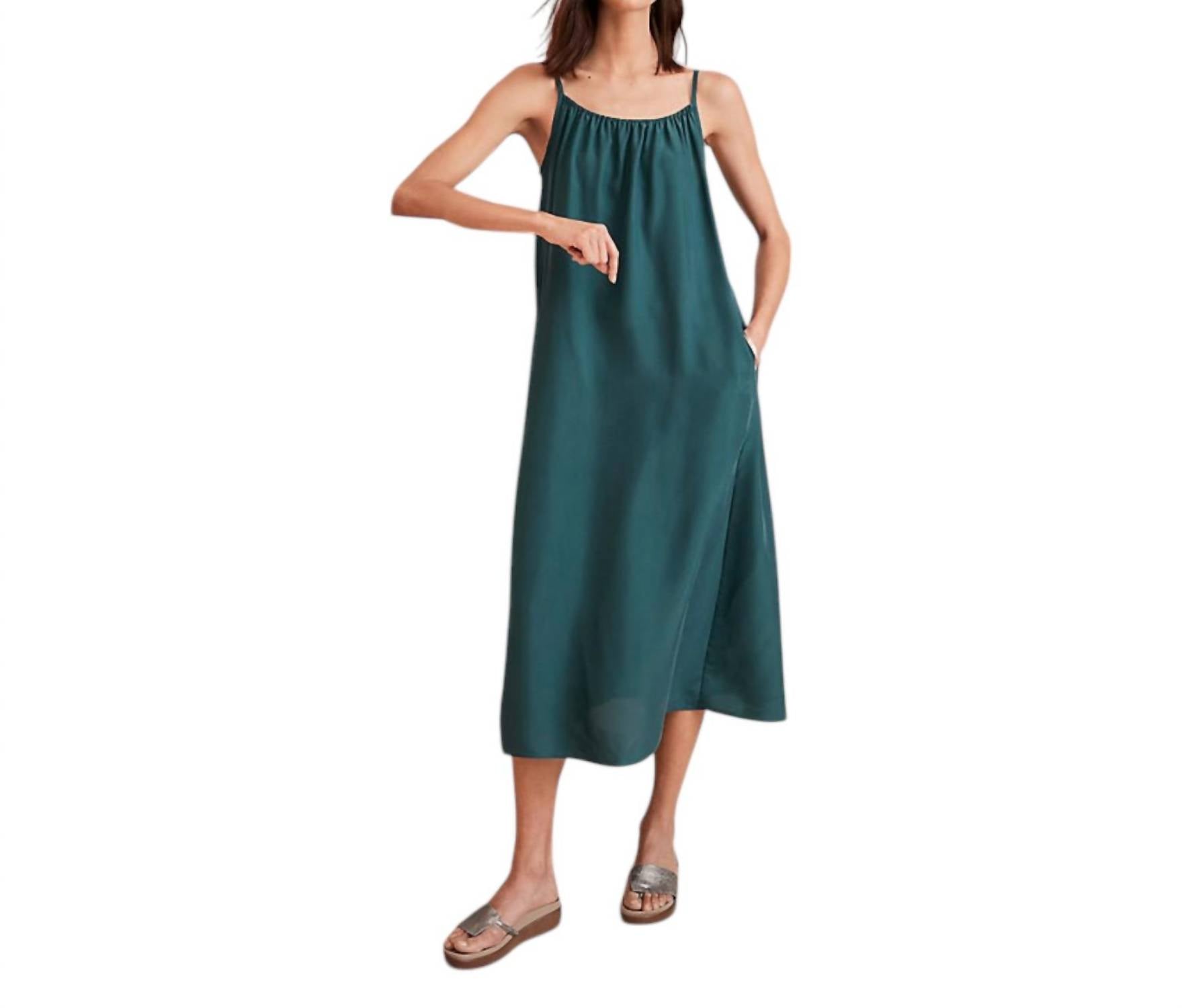 

Платье-комбинация из стираного шелка в Эгейском стиле Eileen Fisher, цвет aegean