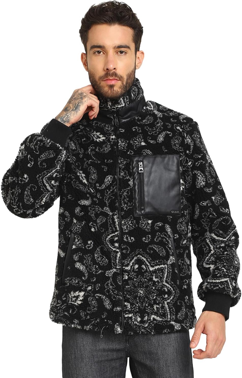 

Куртка Sherpa для мужчин от GUESS, Sashiko Bandana Black/White, Белый, Куртка Sherpa для мужчин от GUESS, Sashiko Bandana Black/White