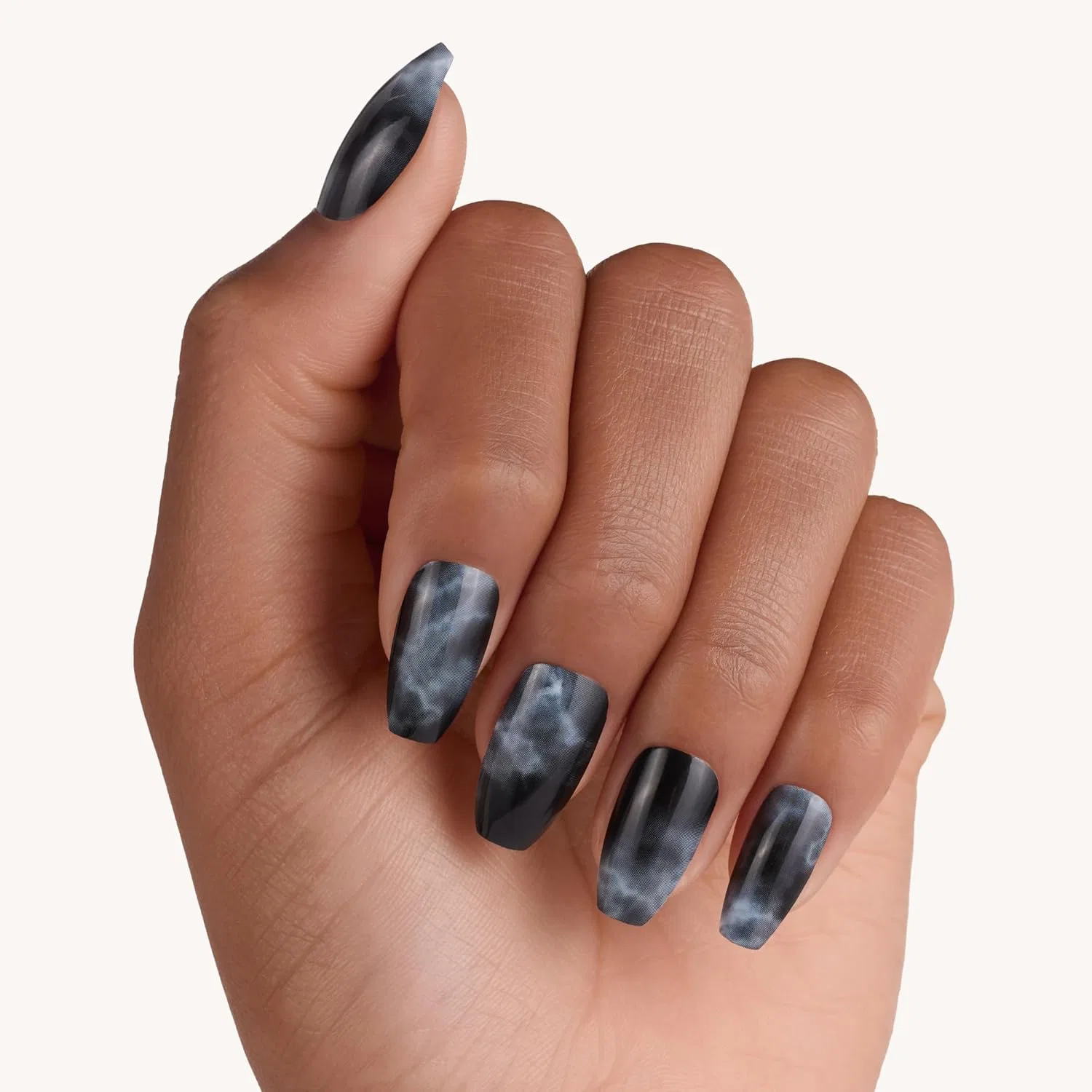 Накладные ногти essence nails in style Essence, 17 You'Re Marbellous — фото 4