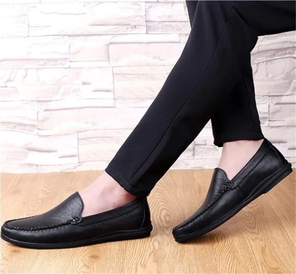 Лоферы кожаные Loafers Black UOPYNE — фото 2