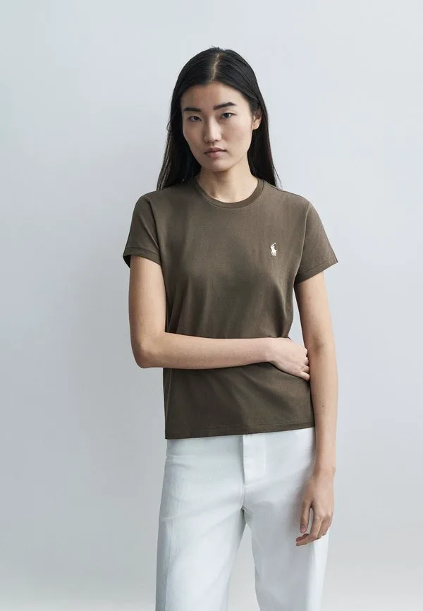 

Классическая футболка из хлопкового трикотажа с круглым вырезом, базовая футболка. Polo Ralph Lauren, York Brown, Коричневый, Классическая футболка из хлопкового трикотажа с круглым вырезом, базовая футболка. Polo Ralph Lauren, York Brown