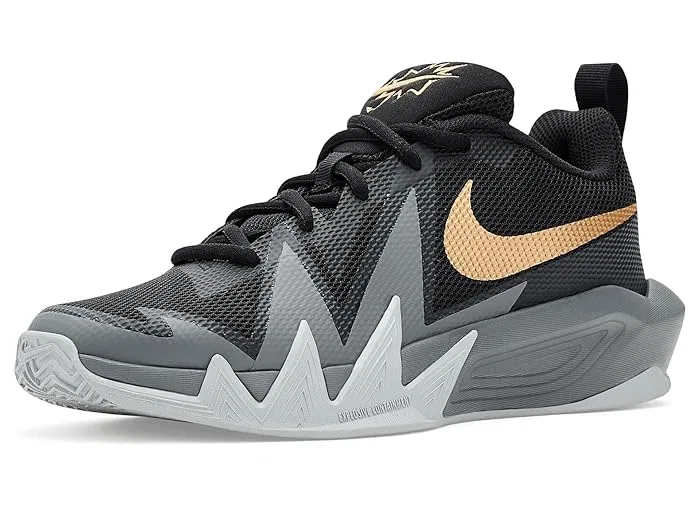 Кроссовки низкие S.T Dynamite Nike Kids, Black/Metallic Gold/Wolf Grey/Smoke Grey