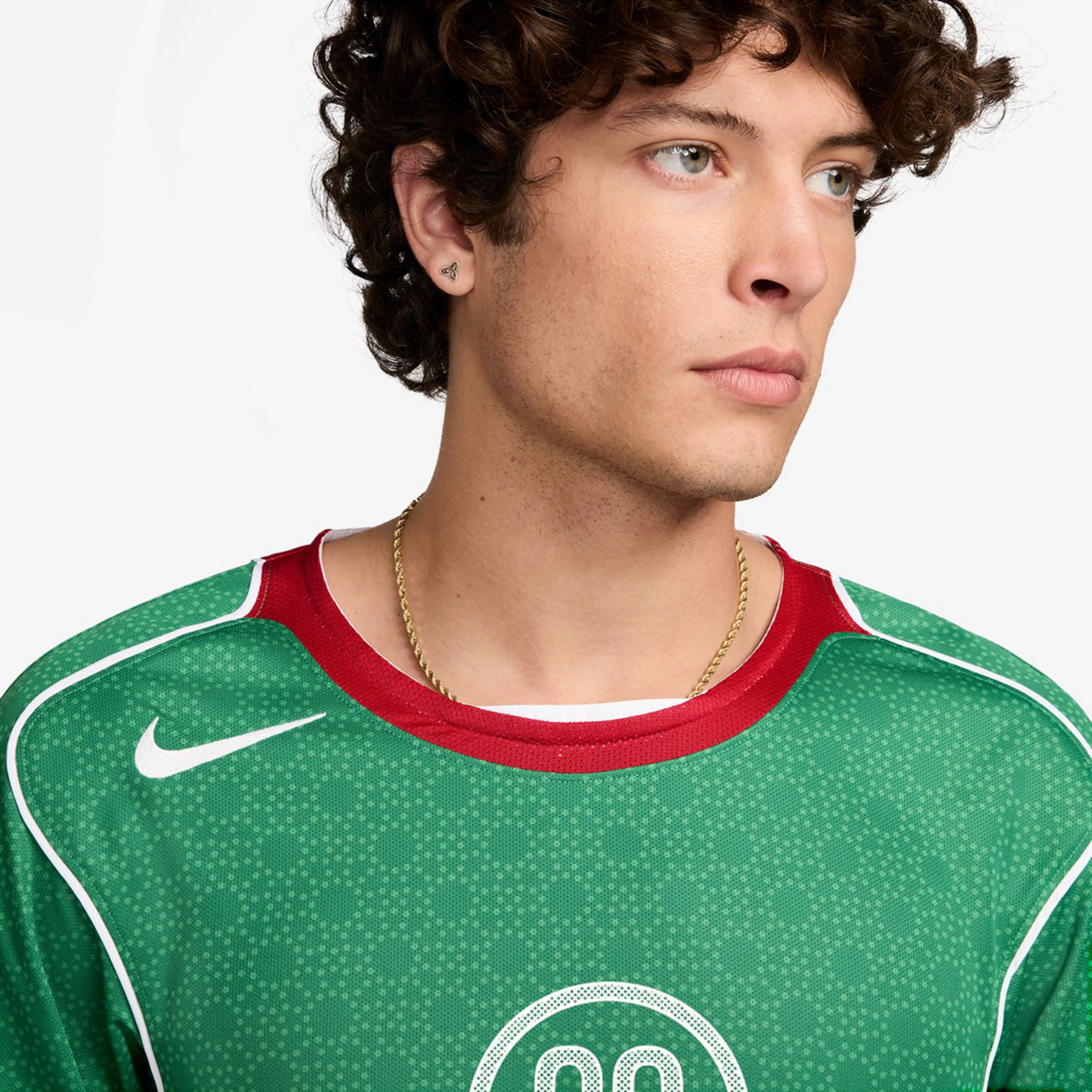 

Футболка мужская Total 90 Energy Nike, зеленый