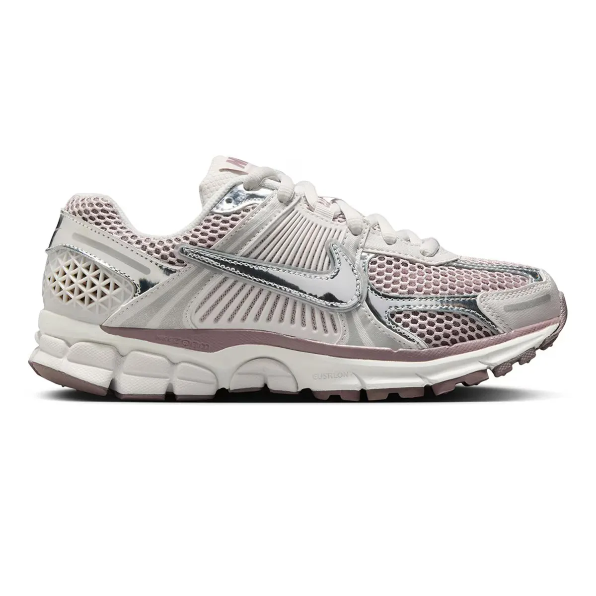 

Женская повседневная обувь W NIKE ZOOM VOMERO 5 Nike, цвет default
