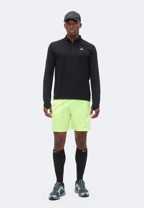 Спортивные шорты miler Nike Performance, Volt Ice/Barely Volt — фото 2