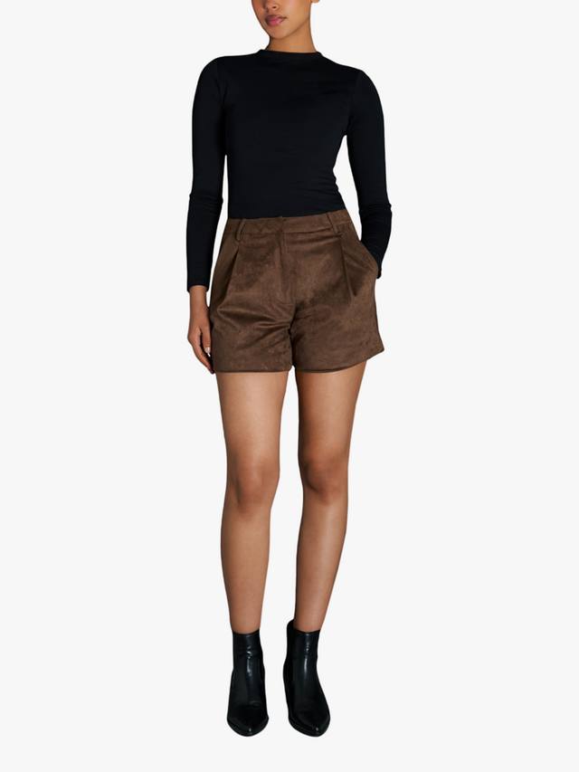 

Шорты с высокой талией из искусственной замши EAST 42ND, Mocha