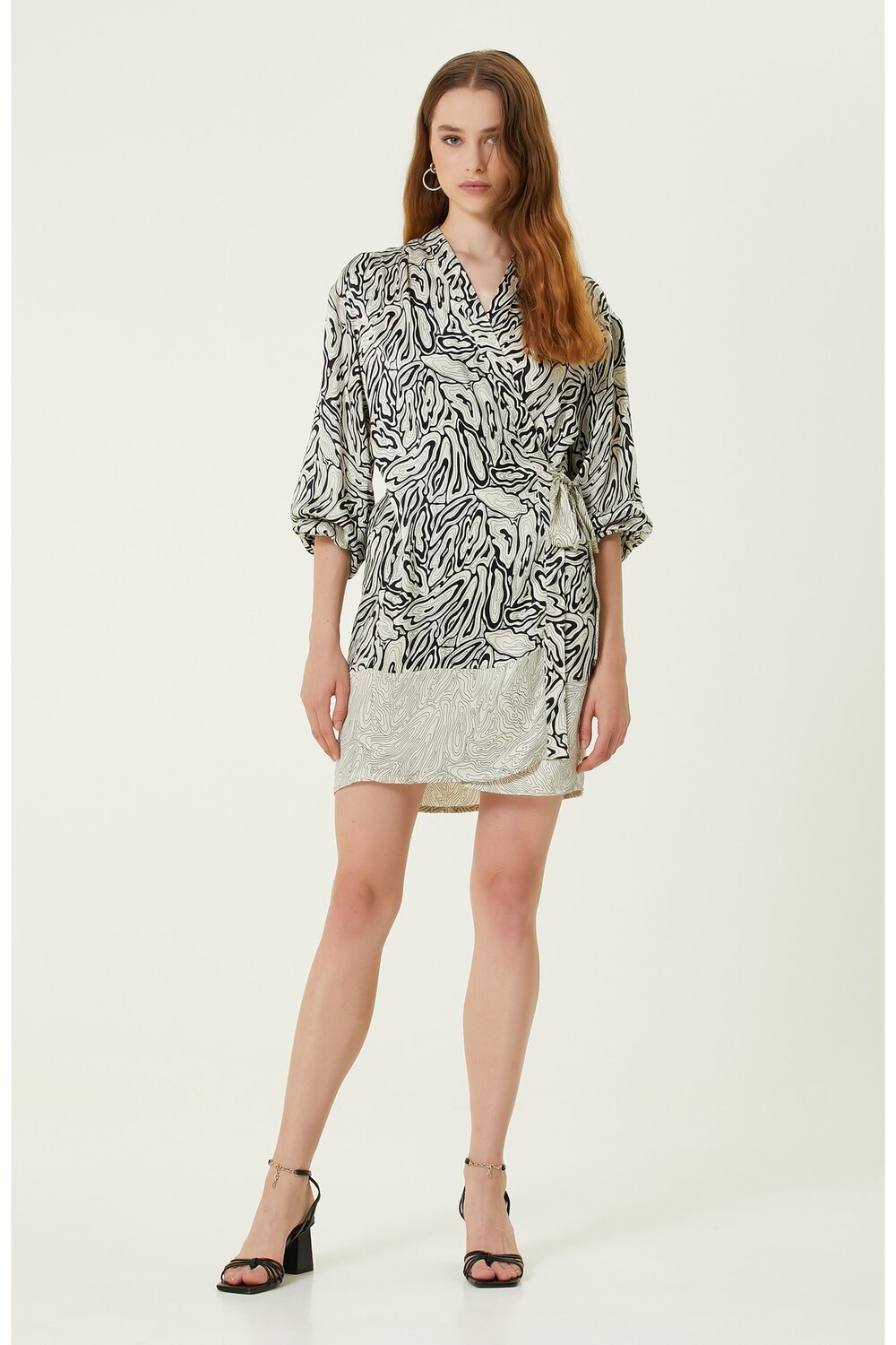 

Мини-платье цвета экрю Network, экрю