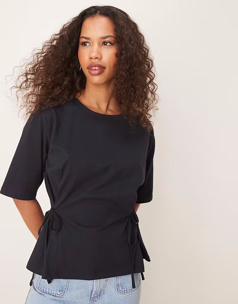 

Футболка свободного кроя ASOS DESIGN темно-синего цвета с завязкой