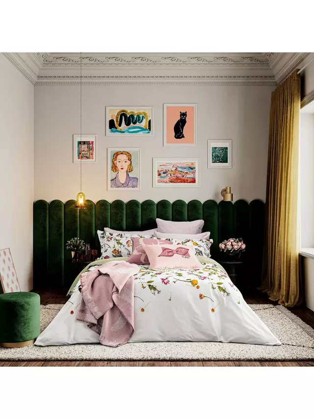 

Комплект пододеяльников Ted Baker Scattered Bouquet Duvet