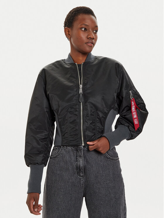 

Бомбер стандартного кроя Alpha Industries, черный