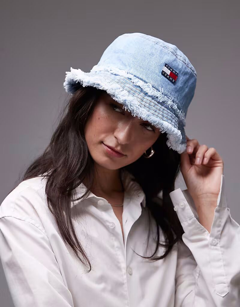 

Шляпа-панама Tommy Jeans из денима с потертостями светло-голубого цвета
