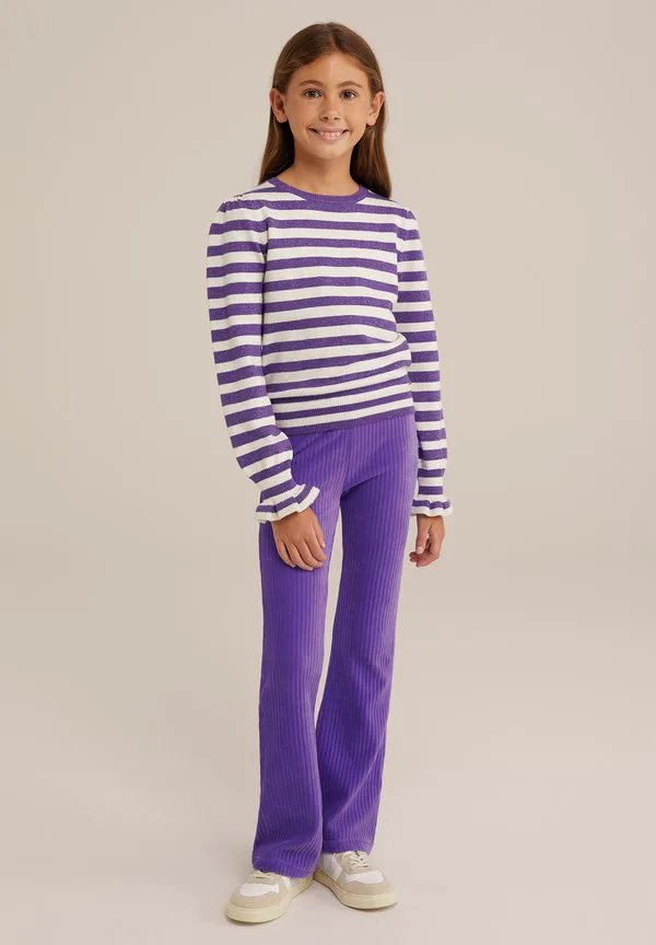 Расклешенные леггинсы We Fashion, Violet