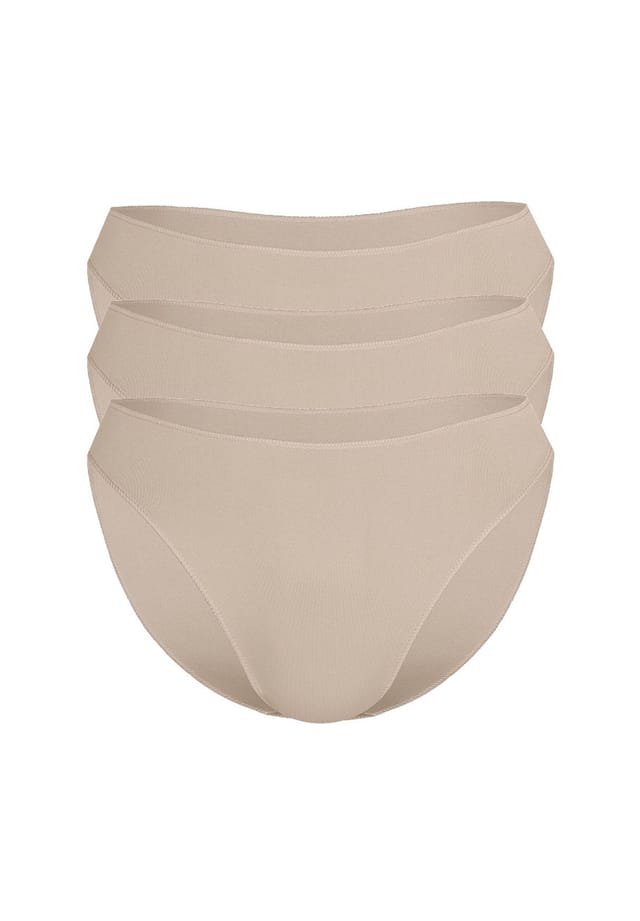 

Трусы классические 3 шт. в упаковке Sassa, цвет skin