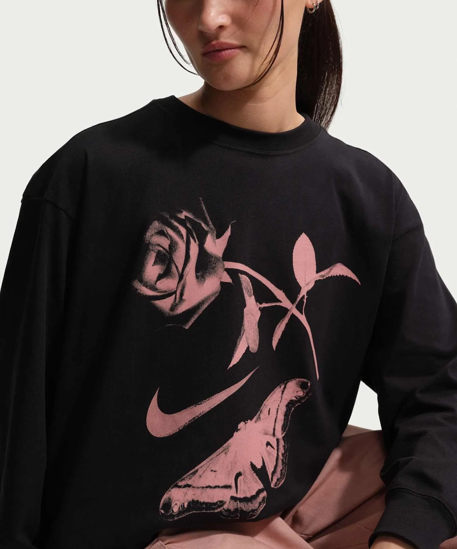 Женская футболка Nike Sportswear Oversized Long-Sleeved T-Shirt
