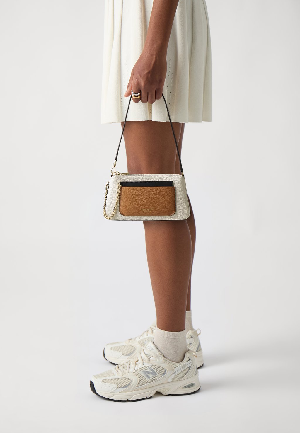 

Сумка AVA COLORBLOCKED PEBBLED 2 IN 1 POCHETTE SET kate spade new york, светло-розовый