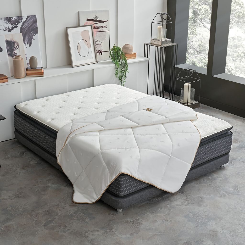 

Одеяло Yatas Bedding Dacron Climarelle из синтетического волокна, всесезонное одеяло, размер: 155х220 см., белый