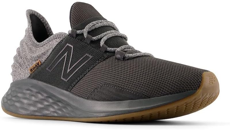 Кроссовки для бега New Balance Men's Fresh Foam Roav V1, Blacktop/Gum — фото 4