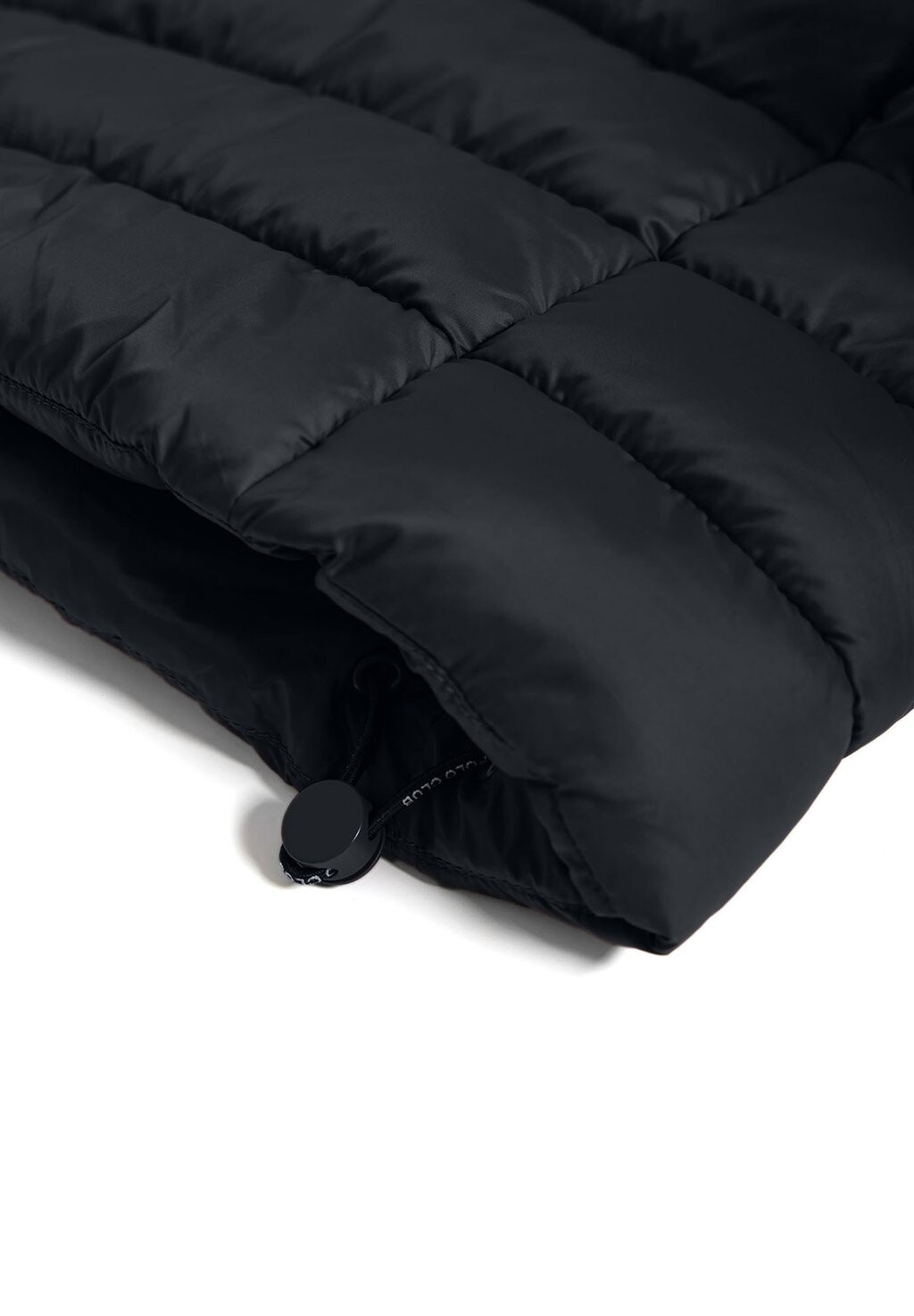 

Зимнее пальто ULTRALIGHT HOODED CORINNE Polo Club, черный