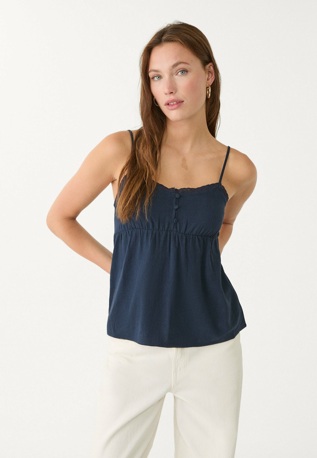 

Топ FLOWING STRAPPY Stradivarius, темно-синий