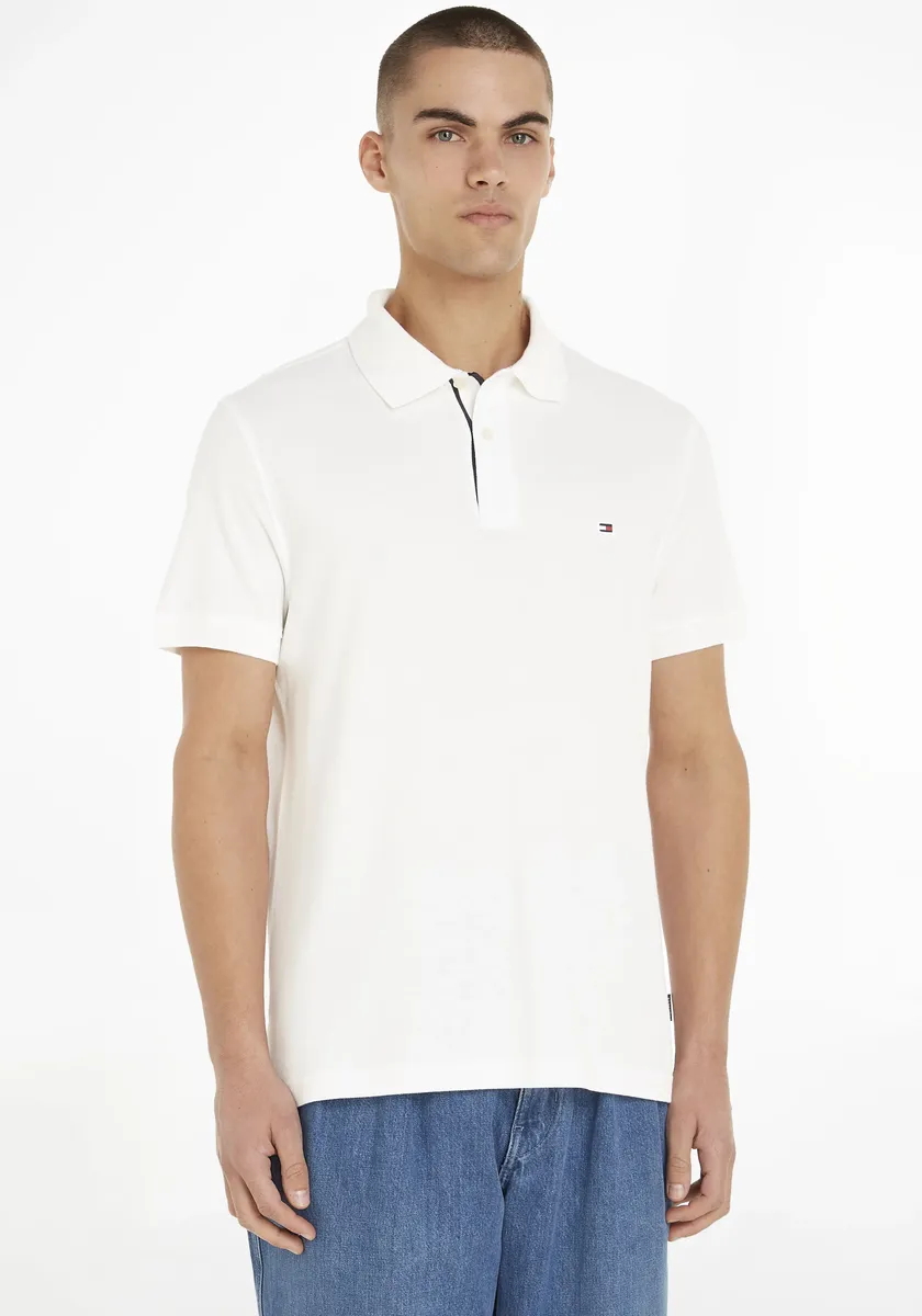 

Рубашка-поло Tommy Hilfiger "FLAG UNDER PLACKET REG POLO", белый